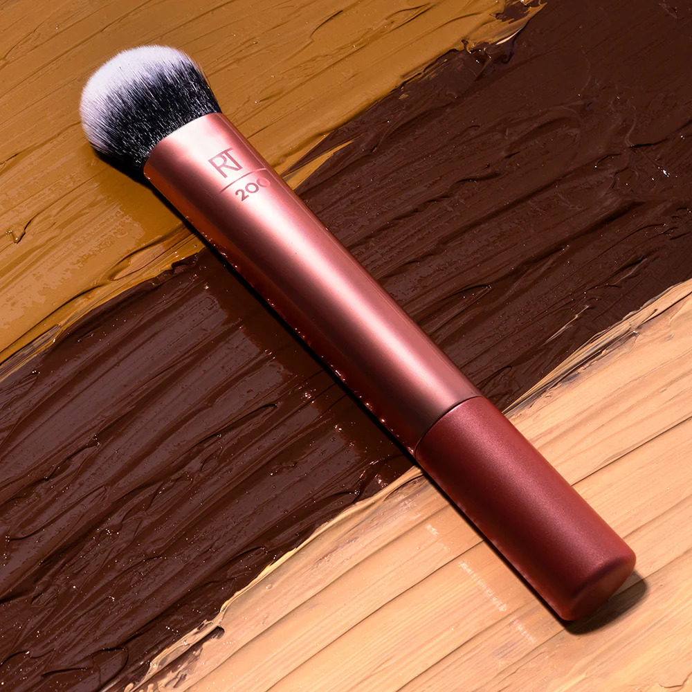 Real Techniques Expert Face Brush - Image 5