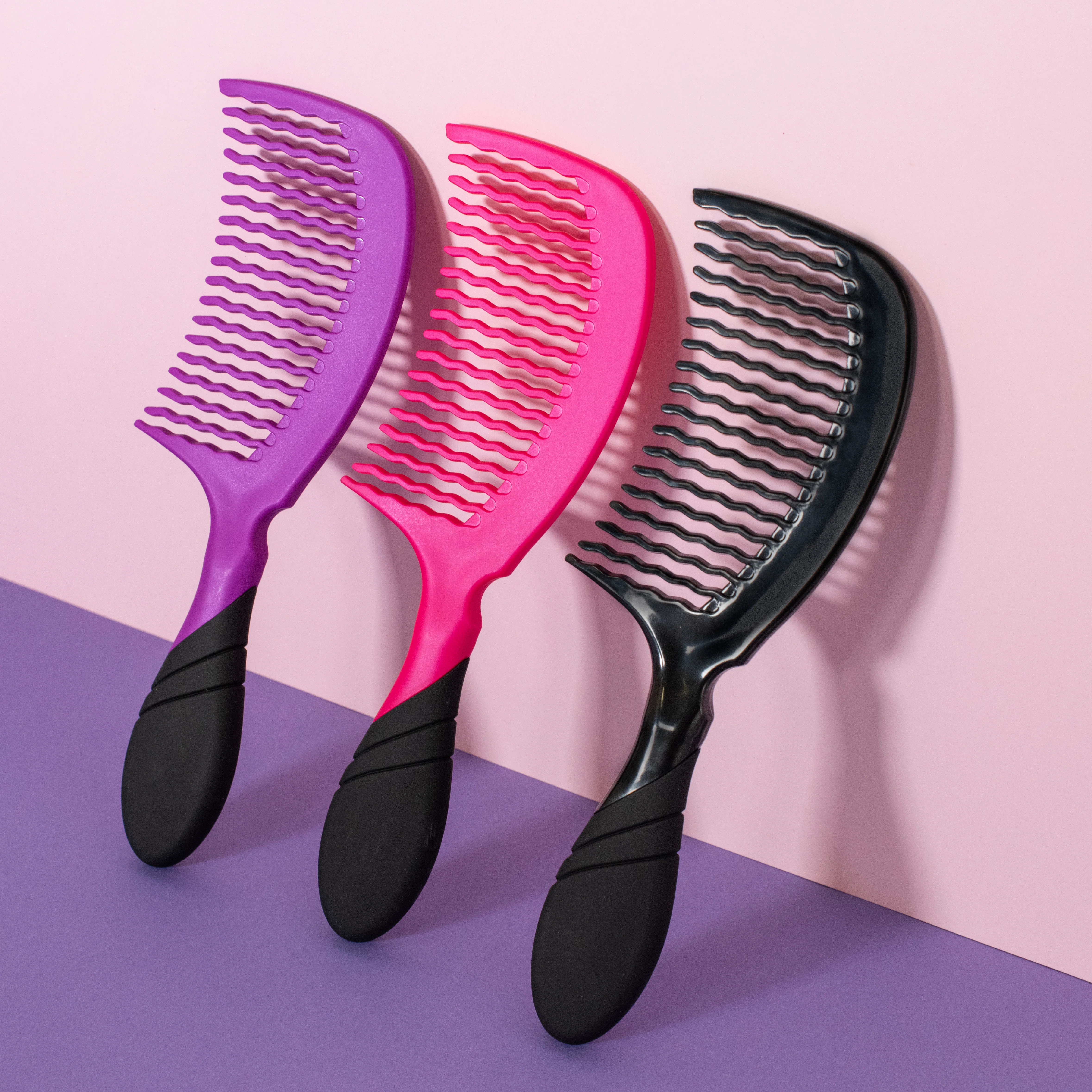 WetBrush Pro Basin Comb Detangler - Pink - Image 3